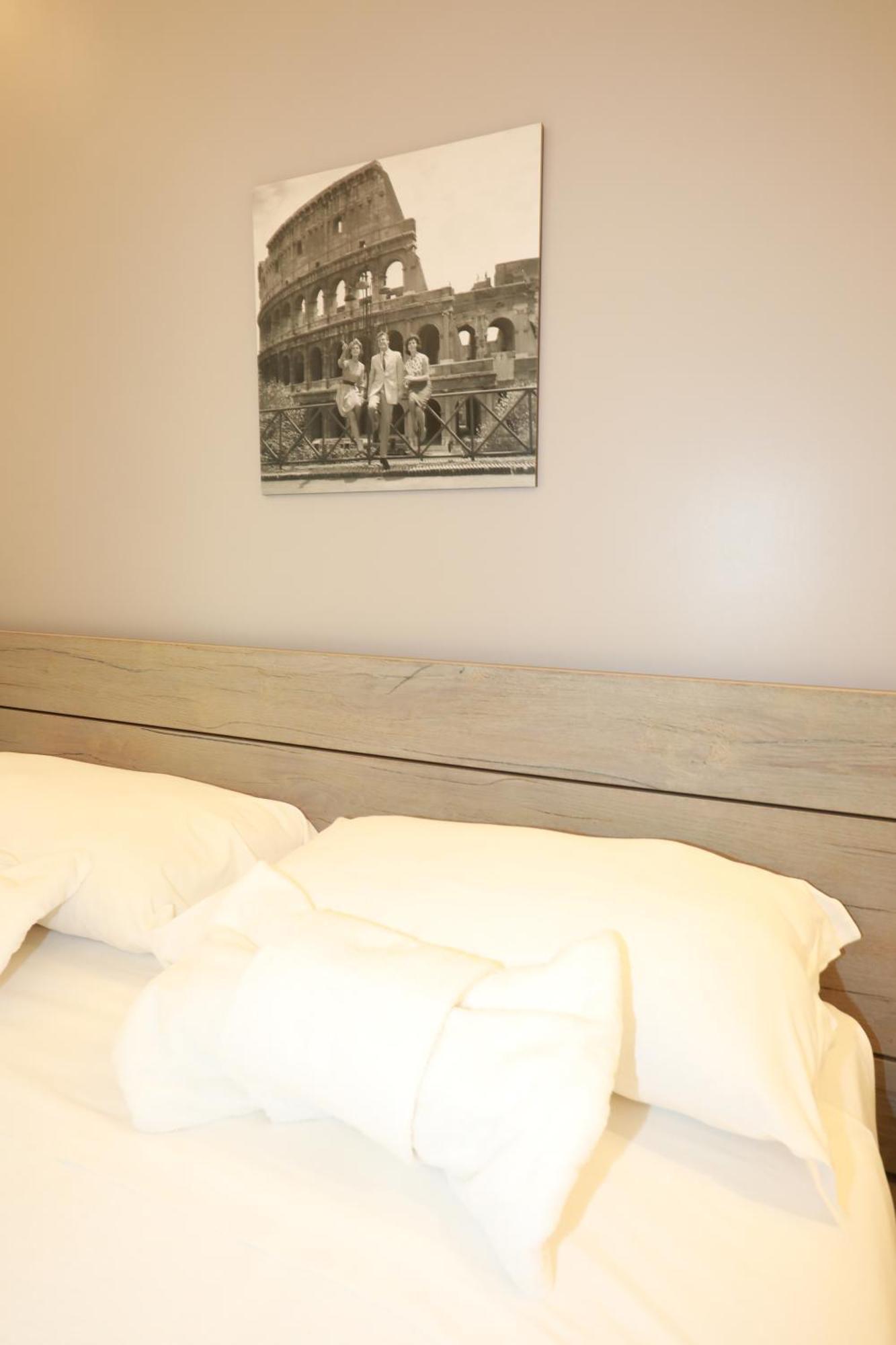 Unique Luxury Stay Rome Exterior photo
